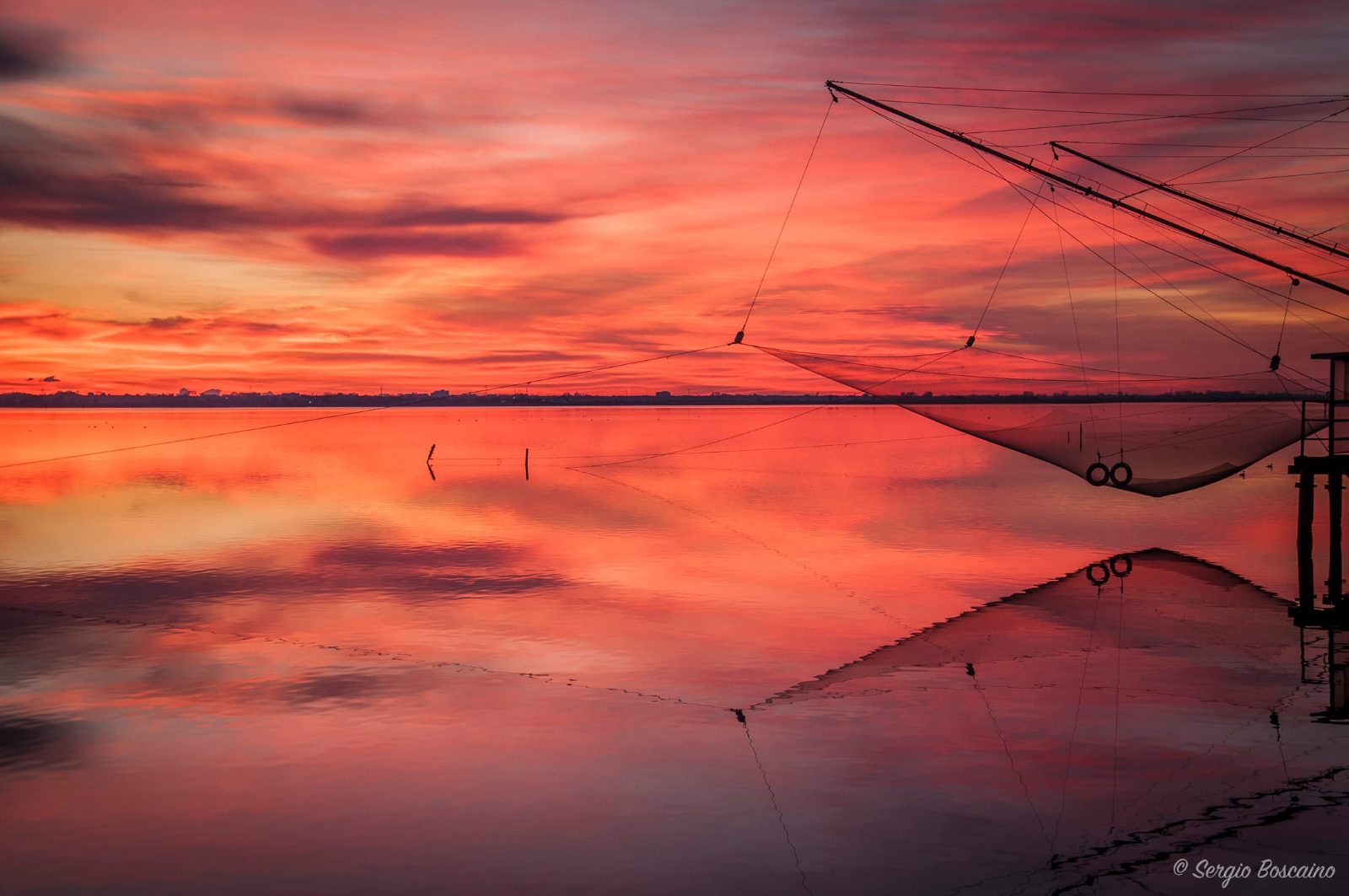 Tramonto sulla laguna del Delta del Po